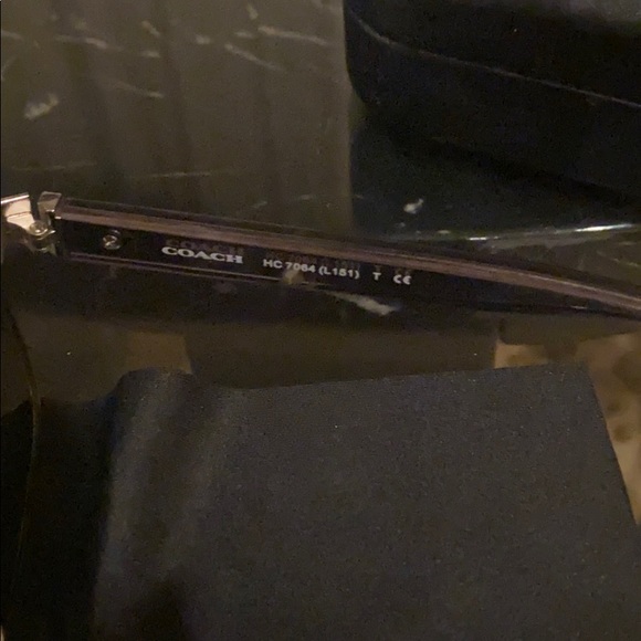 Coach sunglasses - Picture 3 of 4